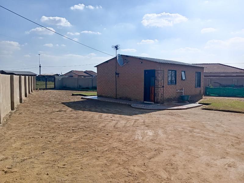 2 Bedroom Property for Sale in Zamdela Free State